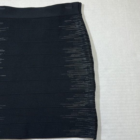 Black Guess Bandage Style Mini Skirt - Picture 3 of 6